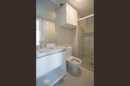 Banheiro de apartamento à venda com 1 quarto, 47m² em Vila Gertrudes, São Paulo