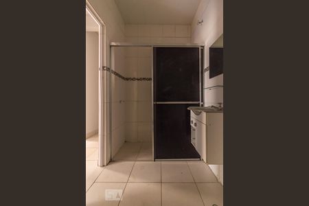 Banheiro de apartamento para alugar com 2 quartos, 55m² em Vila Buarque, São Paulo