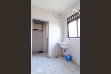 Apartamento à venda com 105m², 3 quartos e 1 vagaÁrea de serviço