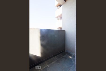 Sacada quarto de apartamento à venda com 3 quartos, 105m² em Cambuí, Campinas