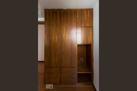 Apartamento à venda com 85m², 3 quartos e 2 vagasQuarto extra reversível (Armários)