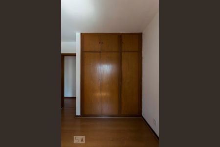 Quarto 1 (Armários) de apartamento à venda com 3 quartos, 85m² em Vila Clementino, São Paulo