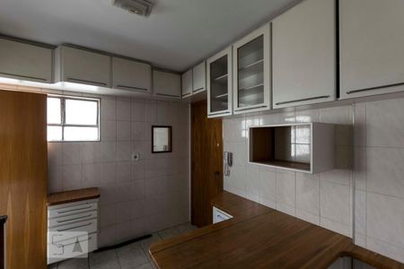 Apartamento à venda com 85m², 3 quartos e 2 vagasCozinha (Armários)