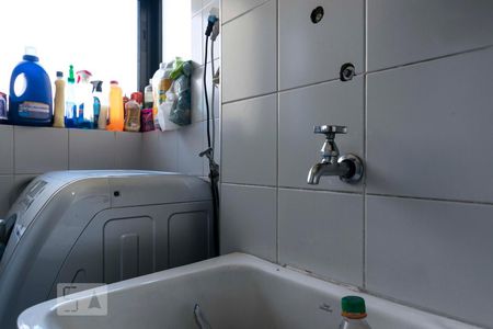 Apartamento à venda com 60m², 2 quartos e 1 vagaLavanderia (Torneira)