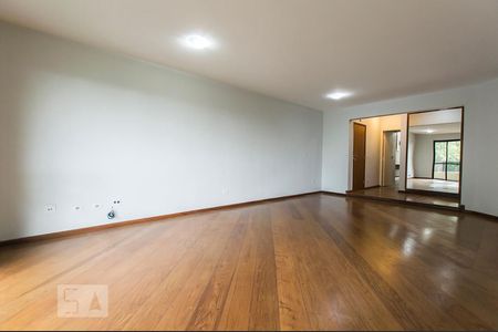 Sala de apartamento à venda com 3 quartos, 147m² em Alphaville Industrial, Barueri