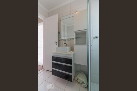 Banheiro de apartamento à venda com 3 quartos, 90m² em Campos Elíseos, São Paulo