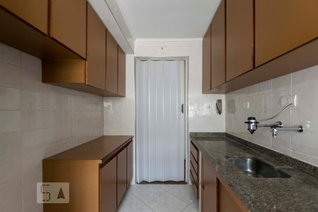 Apartamento à venda com 54m², 2 quartos e 1 vagaCozinha