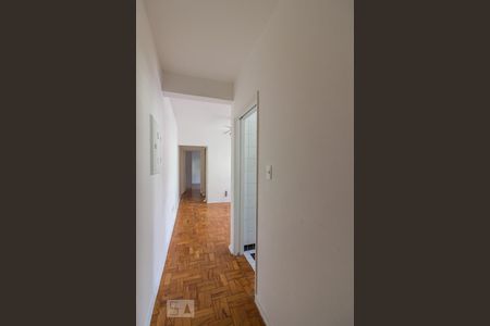 Corredor de apartamento para alugar com 1 quarto, 52m² em Vila Buarque, São Paulo
