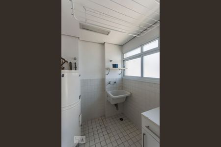 Area de serviço de apartamento para alugar com 1 quarto, 134m² em Vila Madalena, São Paulo