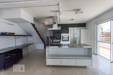 Cozinha de apartamento para alugar com 1 quarto, 134m² em Vila Madalena, São Paulo