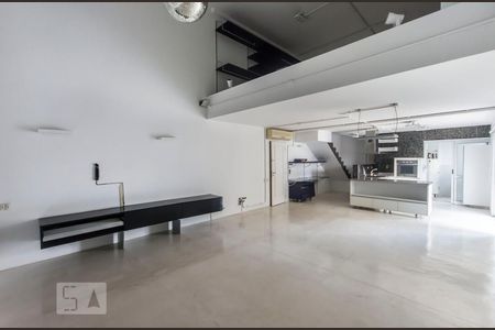Sala de apartamento para alugar com 1 quarto, 134m² em Vila Madalena, São Paulo