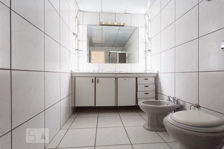 Apartamento à venda com 129m², 3 quartos e 2 vagas Apartamento à venda com 129m², 3 quartos e 2 vagasBanheiro