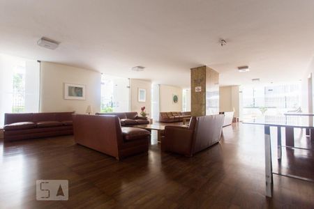 Apartamento à venda com 129m², 3 quartos e 2 vagas Apartamento à venda com 129m², 3 quartos e 2 vagasSalão de Festas