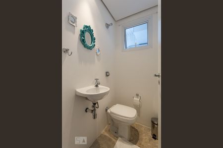 Lavabo de apartamento para alugar com 2 quartos, 70m² em Indianópolis, São Paulo