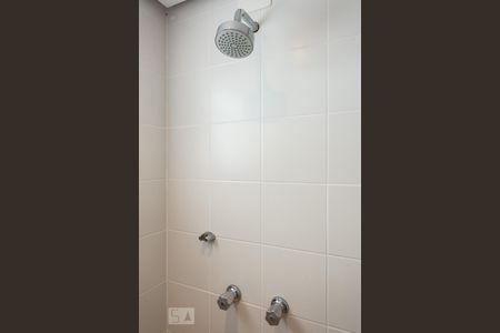 Banheiro de apartamento para alugar com 2 quartos, 70m² em Indianópolis, São Paulo