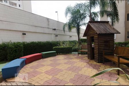 Apartamento à venda com 44m², 2 quartos e sem vagaÁrea comum - Playground