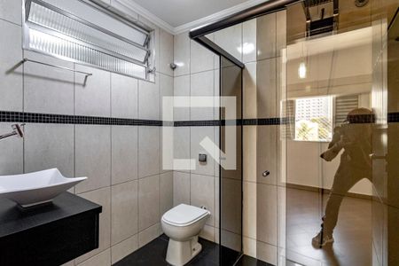 Apartamento à venda com 140m², 3 quartos e 1 vaga Apartamento à venda com 140m², 3 quartos e 1 vagaBanheiro 01 da Suíte