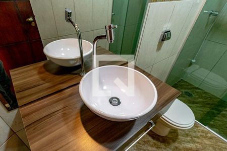 Apartamento à venda com 140m², 3 quartos e 1 vaga Apartamento à venda com 140m², 3 quartos e 1 vagaBanheiro 02 - Torneira