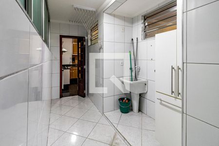 Apartamento à venda com 140m², 3 quartos e 1 vaga Apartamento à venda com 140m², 3 quartos e 1 vagaÁrea de Serviço