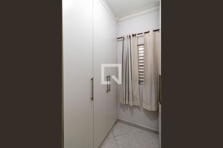 Apartamento à venda com 140m², 3 quartos e 1 vaga Apartamento à venda com 140m², 3 quartos e 1 vagaQuarto 04 de Serviço