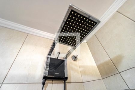 Apartamento à venda com 140m², 3 quartos e 1 vaga Apartamento à venda com 140m², 3 quartos e 1 vagaBanheiro 01 da Suíte - Chuveiro