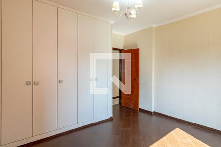 Apartamento à venda com 140m², 3 quartos e 1 vaga Apartamento à venda com 140m², 3 quartos e 1 vagaQuarto 02