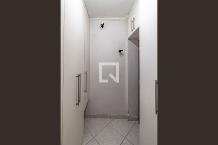 Apartamento à venda com 140m², 3 quartos e 1 vaga Apartamento à venda com 140m², 3 quartos e 1 vagaQuarto 04 de Serviço