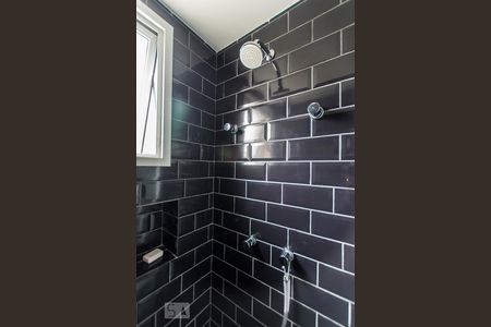 Apartamento para alugar com 100m², 2 quartos e 2 vagas Apartamento para alugar com 100m², 2 quartos e 2 vagasBanheiro da suíte