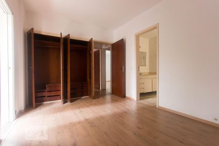 Apartamento à venda com 138m², 3 quartos e 1 vagaSuíte