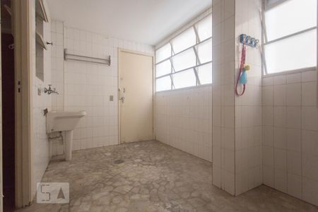 Apartamento à venda com 138m², 3 quartos e 1 vagaArea de serviço