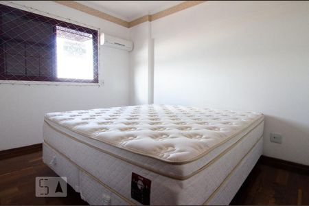 Apartamento à venda com 296m², 4 quartos e 2 vagasSuíte 2