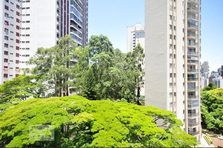 vista de apartamento para alugar com 3 quartos, 211m² em Vila Suzana, São Paulo
