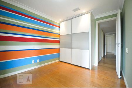 Apartamento à venda com 160m², 3 quartos e 3 vagassuíte 2