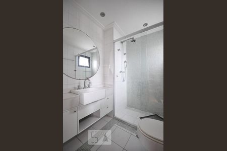 Apartamento à venda com 160m², 3 quartos e 3 vagasbanheiro suíte 2