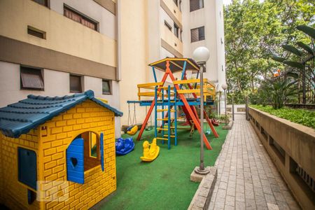 Apartamento para alugar com 68m², 2 quartos e 1 vaga Apartamento para alugar com 68m², 2 quartos e 1 vagaÁrea Comum - Playground