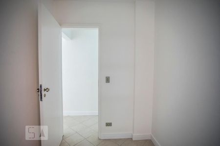 Apartamento para alugar com 68m², 2 quartos e 1 vaga Apartamento para alugar com 68m², 2 quartos e 1 vagaEscritório