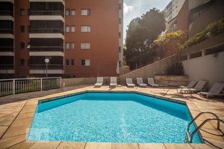 Apartamento para alugar com 68m², 2 quartos e 1 vaga Apartamento para alugar com 68m², 2 quartos e 1 vagaÁrea comum - Piscina