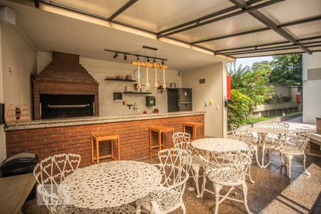 Apartamento para alugar com 68m², 2 quartos e 1 vaga Apartamento para alugar com 68m², 2 quartos e 1 vagaÁrea comum - Churrasqueira