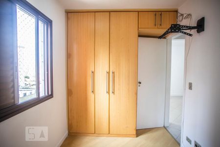 Apartamento para alugar com 68m², 2 quartos e 1 vaga Apartamento para alugar com 68m², 2 quartos e 1 vagaQuarto 1 - Armários