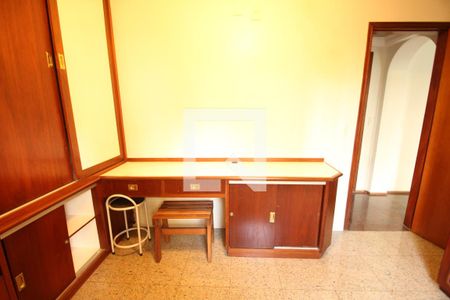 Apartamento à venda com 58m², 2 quartos e 1 vagaQuarto 2