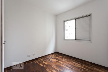 Quarto 2 de apartamento para alugar com 2 quartos, 68m² em Vila Olímpia, São Paulo