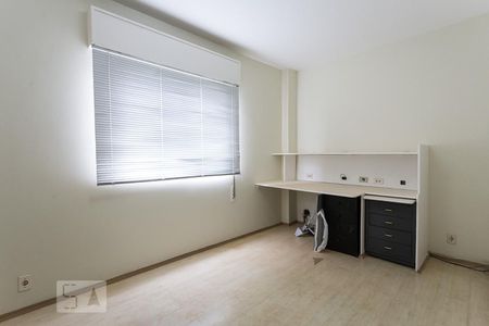 Apartamento à venda com 120m², 3 quartos e 1 vaga Apartamento à venda com 120m², 3 quartos e 1 vagaQuarto 2