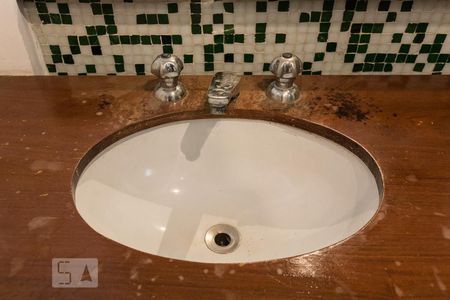 Apartamento à venda com 120m², 3 quartos e 1 vaga Apartamento à venda com 120m², 3 quartos e 1 vagaBanheiro