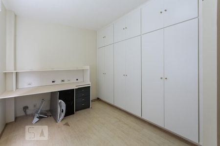 Apartamento à venda com 120m², 3 quartos e 1 vaga Apartamento à venda com 120m², 3 quartos e 1 vagaQuarto 2