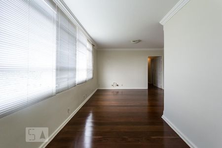 Apartamento à venda com 120m², 3 quartos e 1 vaga Apartamento à venda com 120m², 3 quartos e 1 vagaSala