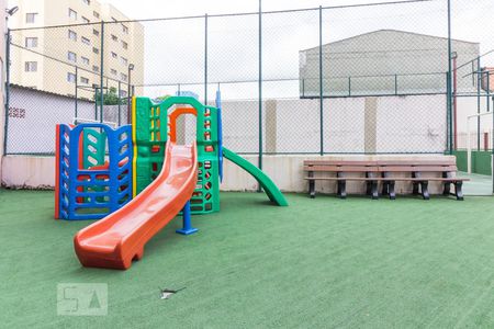 Apartamento para alugar com 55m², 3 quartos e 1 vaga Apartamento para alugar com 55m², 3 quartos e 1 vagaPlayground