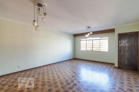 Sala de casa para alugar com 3 quartos, 216m² em Cerâmica, São Caetano do Sul