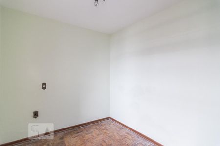 Casa para alugar com 216m², 3 quartos e 3 vagas Casa para alugar com 216m², 3 quartos e 3 vagasQuarto de Serviço