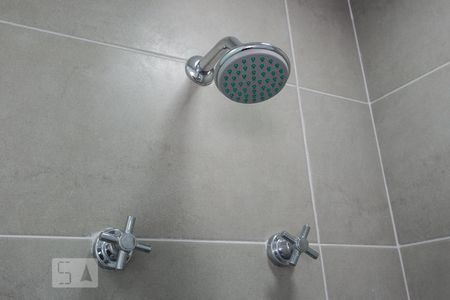 Studio para alugar com 25m², 1 quarto e 1 vaga Studio para alugar com 25m², 1 quarto e 1 vagaBanheiro