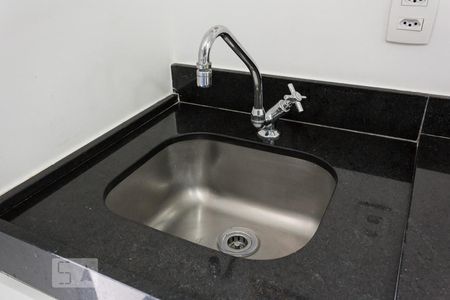 Cozinha de kitnet/studio à venda com 1 quarto, 27m² em Vila Olímpia, São Paulo